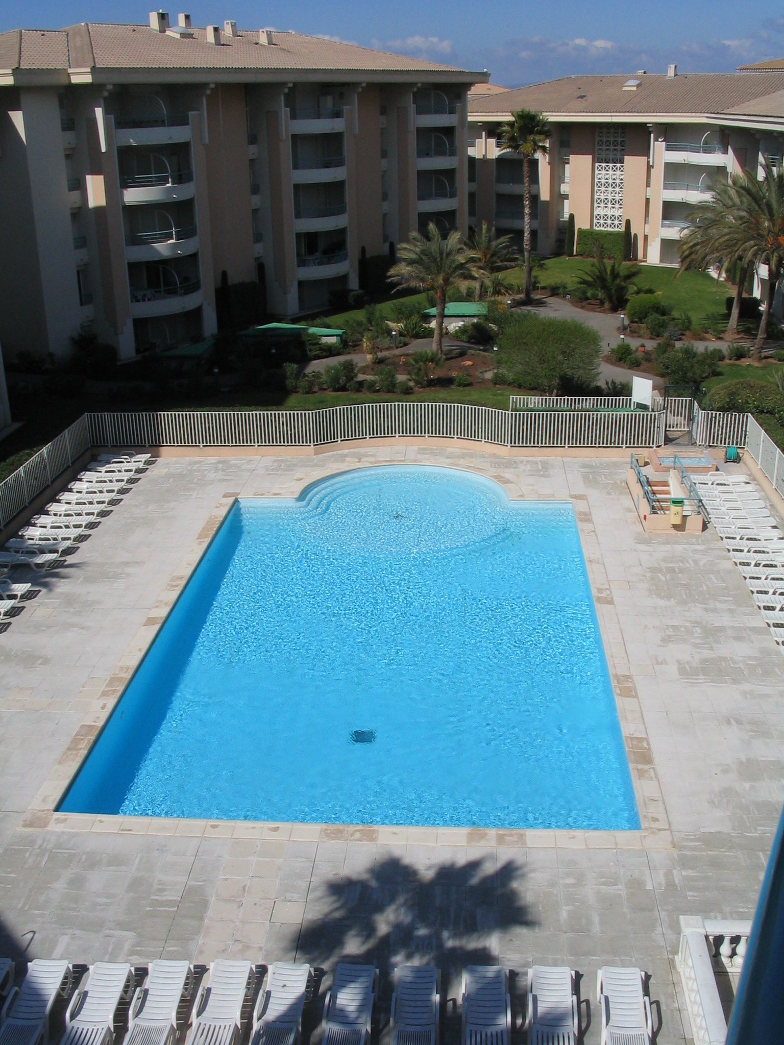 piscine depuis balcon