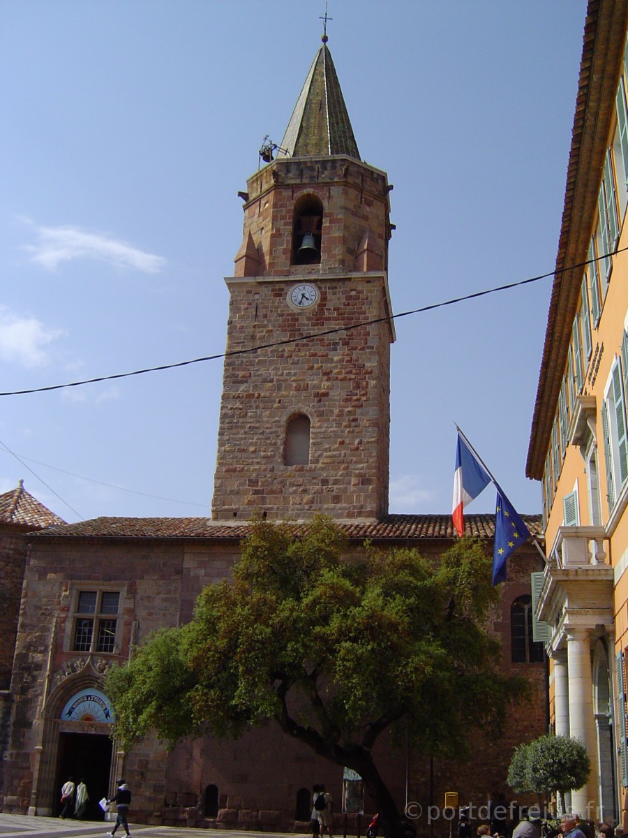 La cathédrale, centre historique de Fréjus